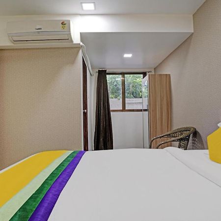 Glitz Hotels Golden Birds - Mahape, Navi Mumbai Exterior foto