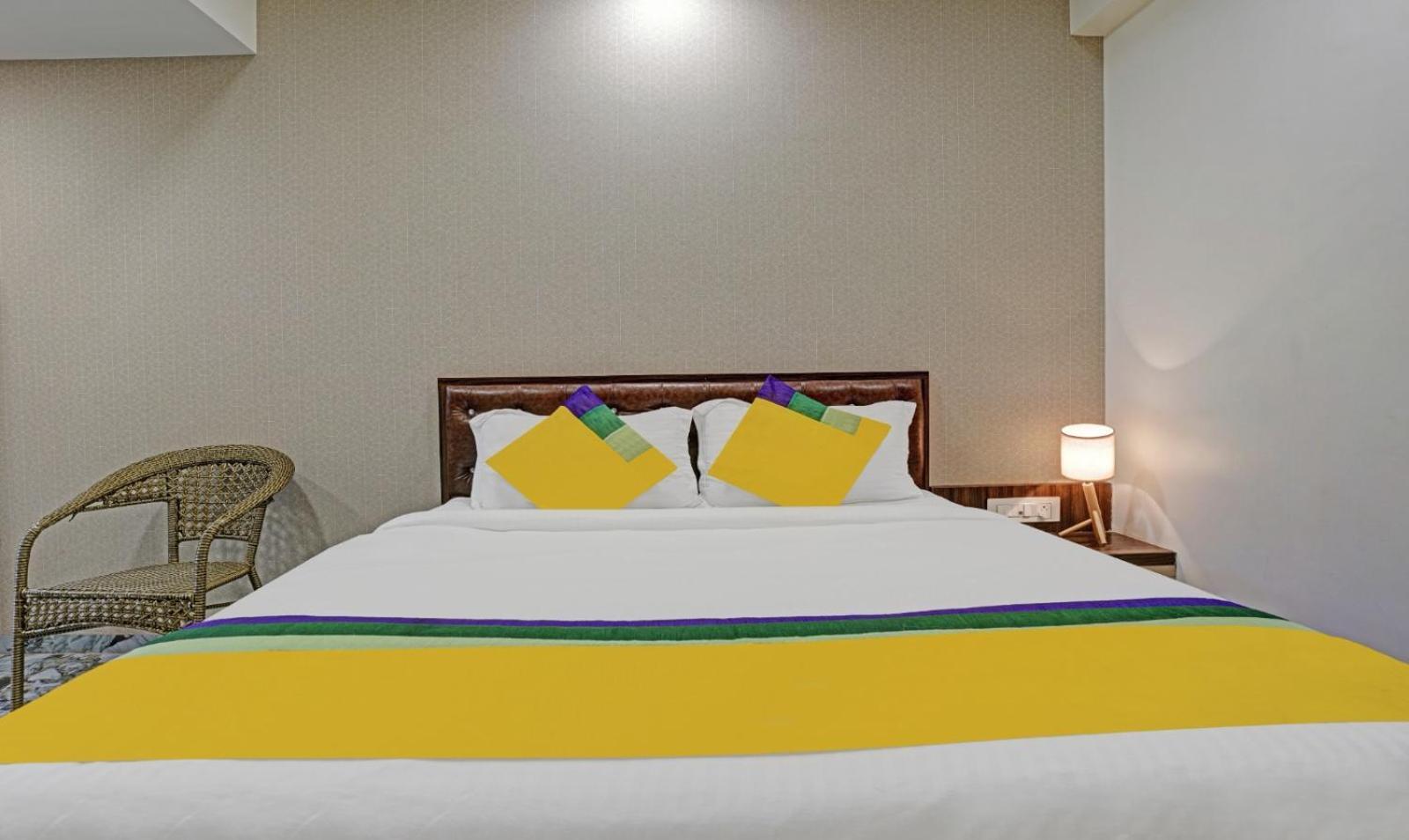Glitz Hotels Golden Birds - Mahape, Navi Mumbai Exterior foto
